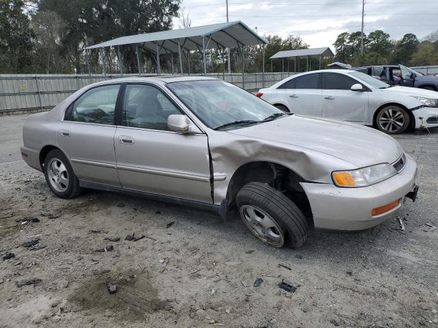 Photo 3 VIN: 1HGCD5602VA267908 - HONDA ACCORD 