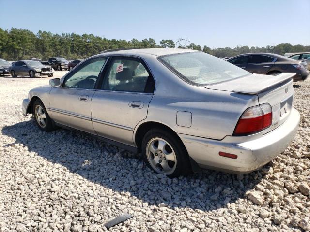 Photo 1 VIN: 1HGCD5604VA202512 - HONDA ACCORD SE 