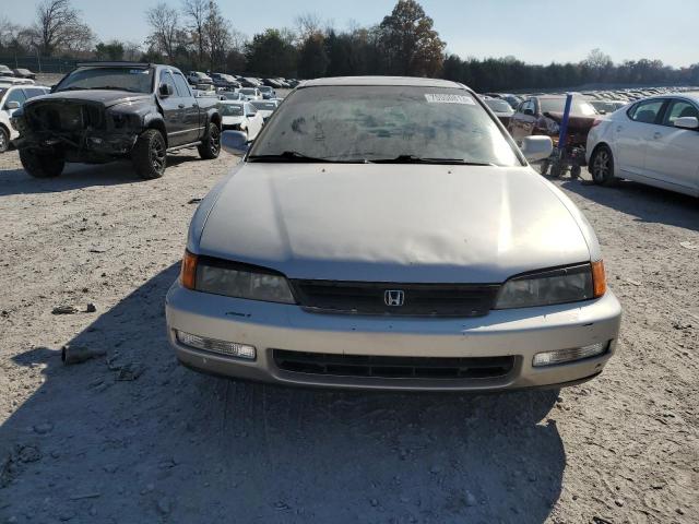 Photo 4 VIN: 1HGCD5605VA051549 - HONDA ACCORD 