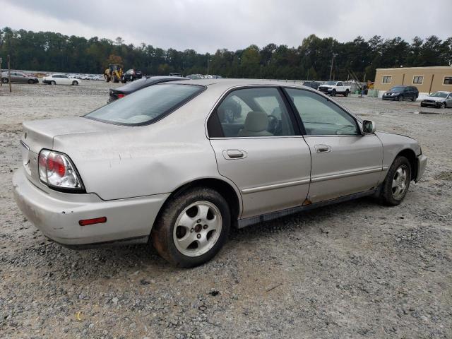 Photo 2 VIN: 1HGCD5605VA104654 - HONDA ACCORD 