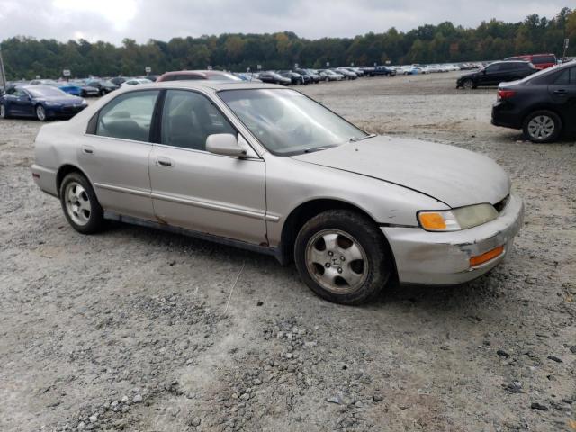 Photo 3 VIN: 1HGCD5605VA104654 - HONDA ACCORD 