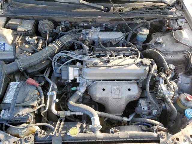 Photo 10 VIN: 1HGCD5608VA153766 - HONDA ACCORD SE 