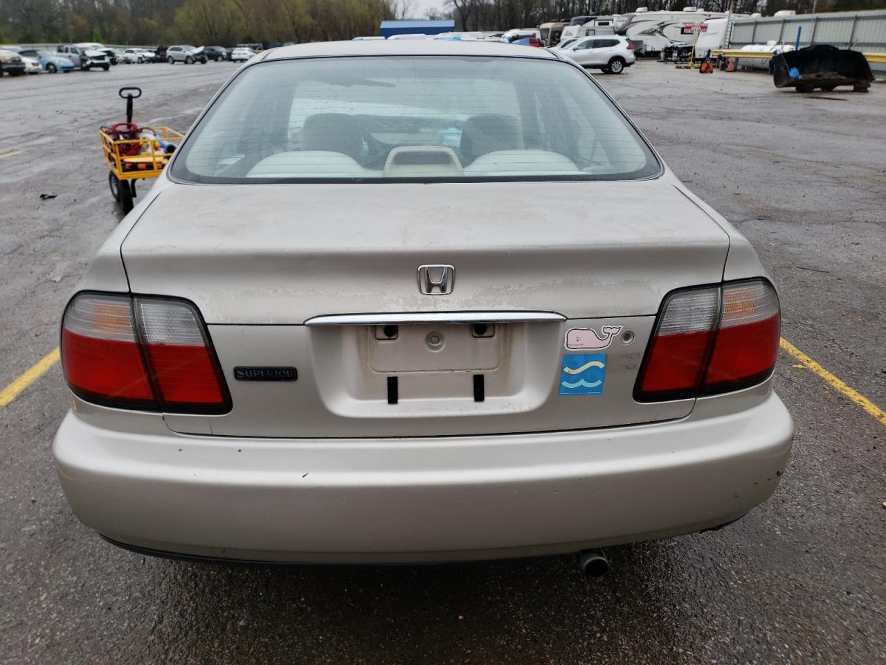 Photo 5 VIN: 1HGCD5609VA160306 - HONDA ACCORD 