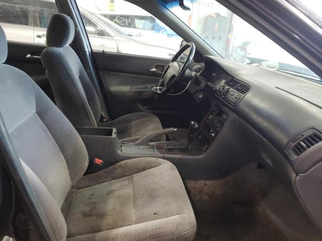 Photo 4 VIN: 1HGCD5609VA267775 - HONDA ACCORD SE 