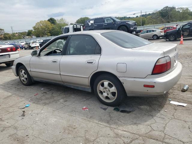 Photo 1 VIN: 1HGCD560XVA272709 - HONDA ACCORD SE 