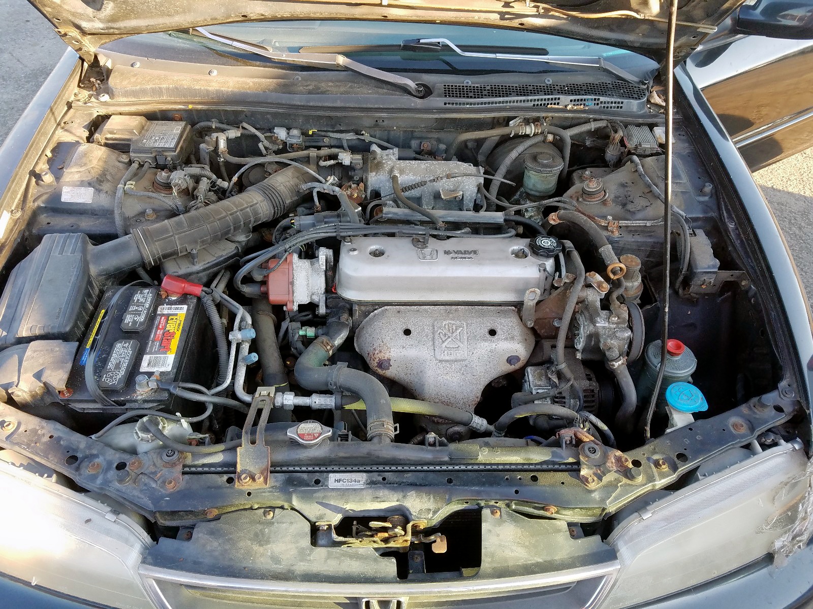 Photo 6 VIN: 1HGCD5620TA186467 - HONDA ACCORD DX 