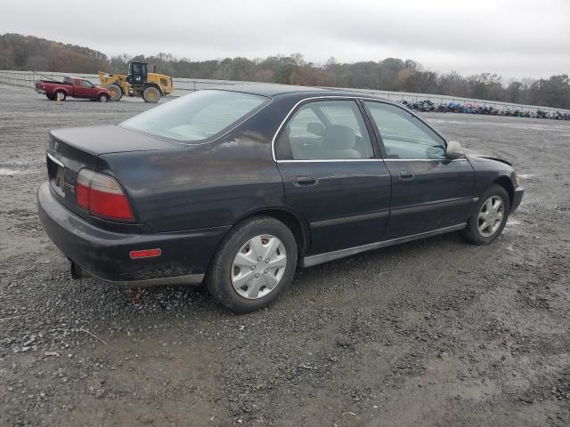 Photo 2 VIN: 1HGCD5630VA020252 - HONDA ACCORD LX 