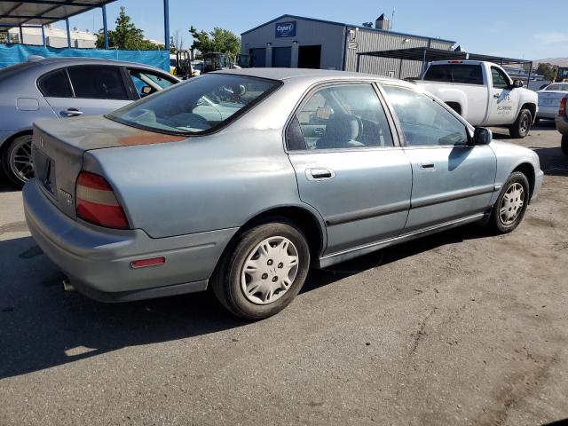 Photo 2 VIN: 1HGCD5631SA087180 - HONDA ACCORD 