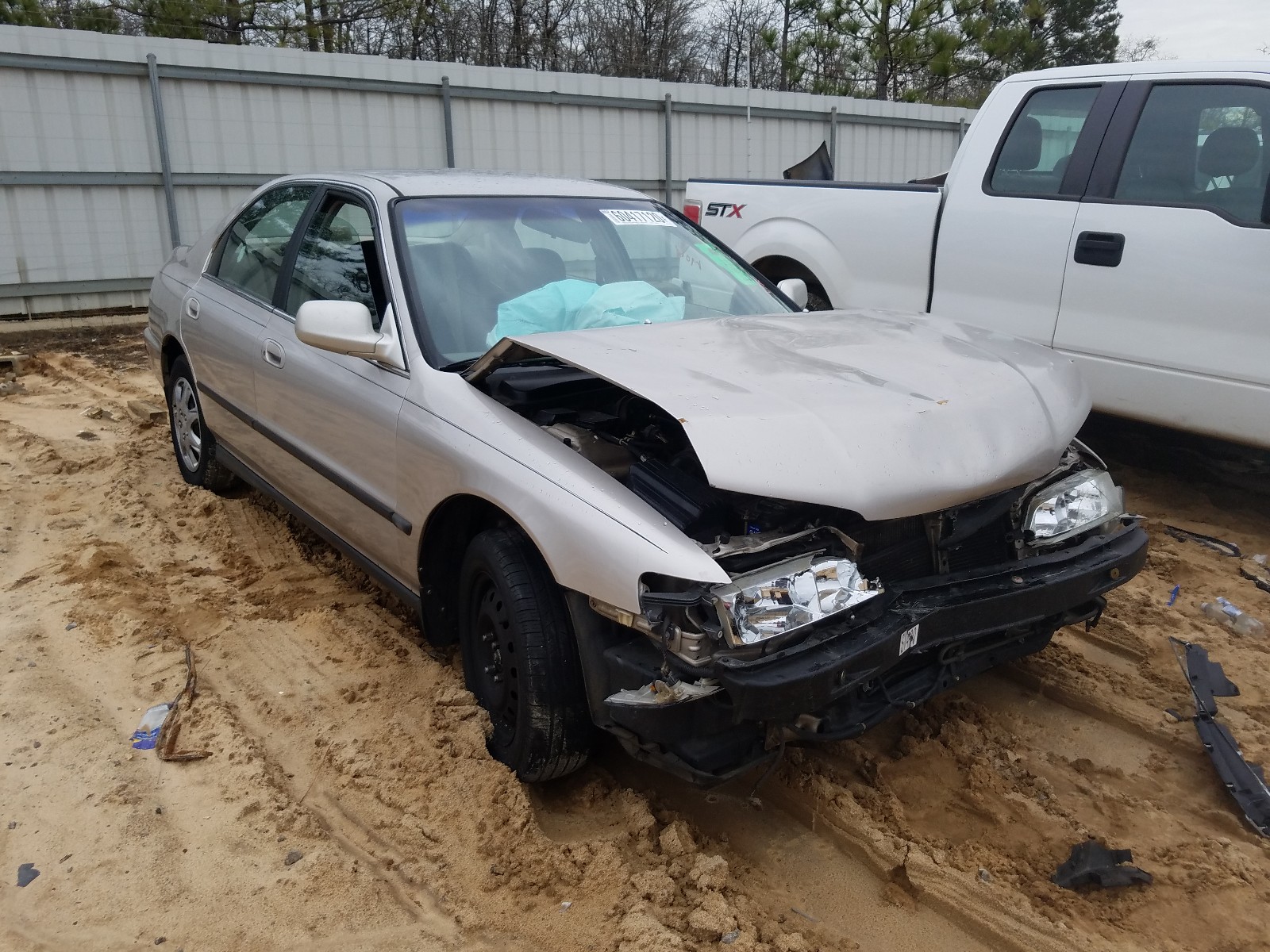 Photo 0 VIN: 1HGCD5631TA053225 - HONDA ACCORD LX 