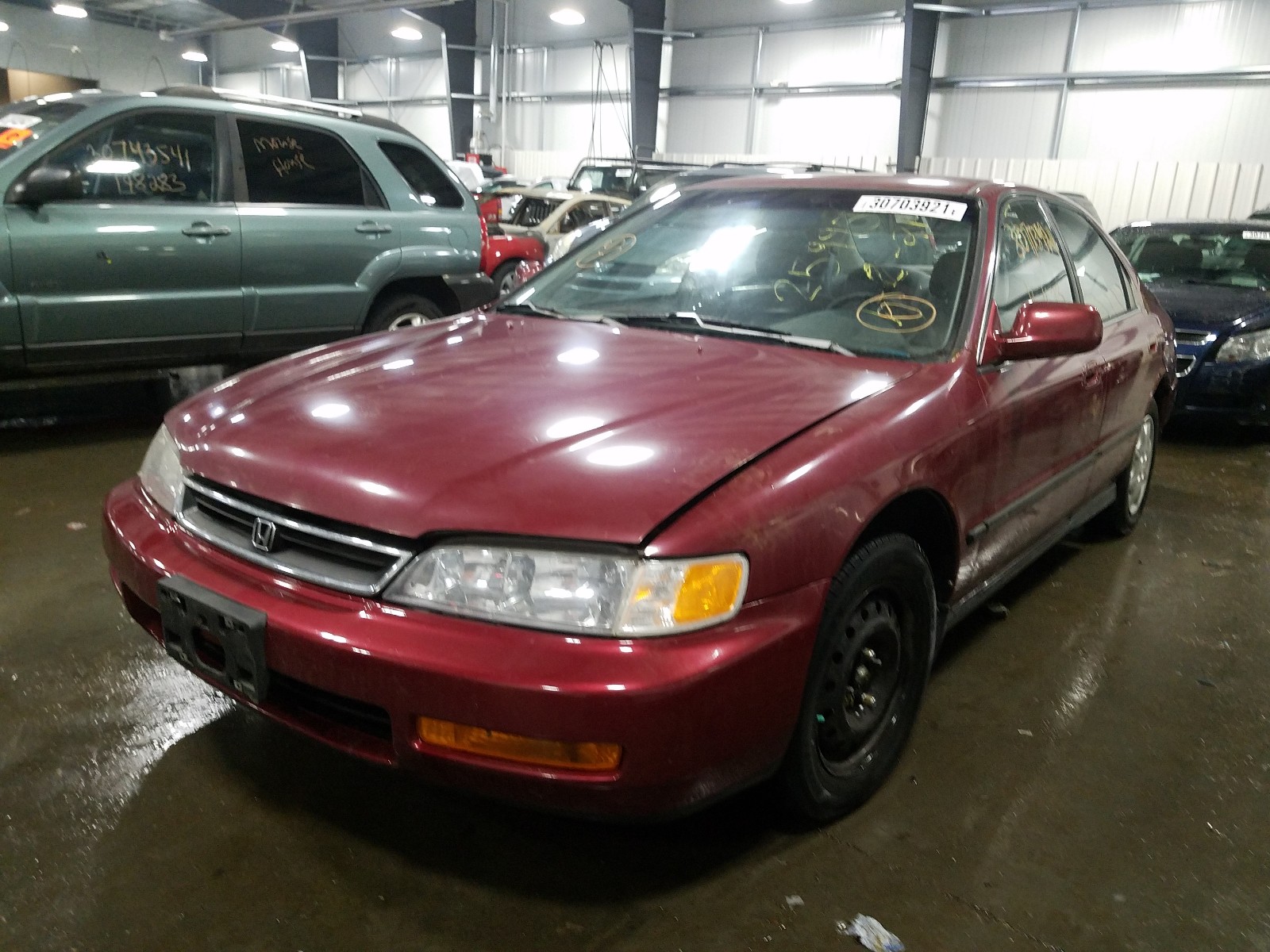 Photo 1 VIN: 1HGCD5631TA084393 - HONDA ACCORD LX 