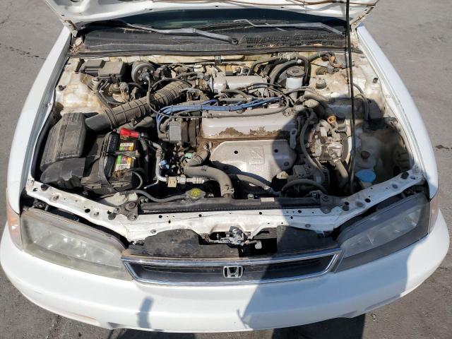 Photo 10 VIN: 1HGCD5631TA202135 - HONDA ACCORD LX 