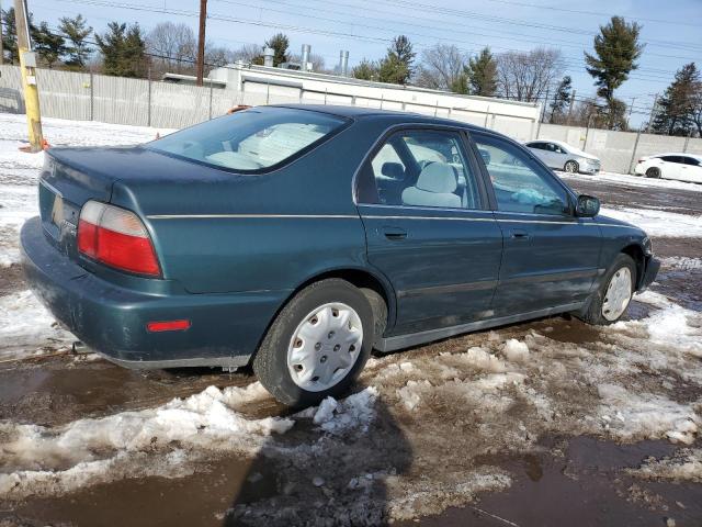 Photo 2 VIN: 1HGCD5631VA238443 - HONDA ACCORD 