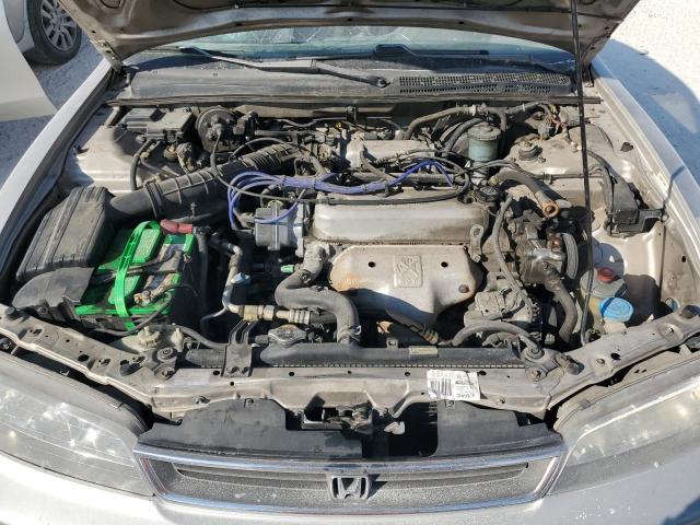 Photo 10 VIN: 1HGCD5632TA140924 - HONDA ACCORD LX 