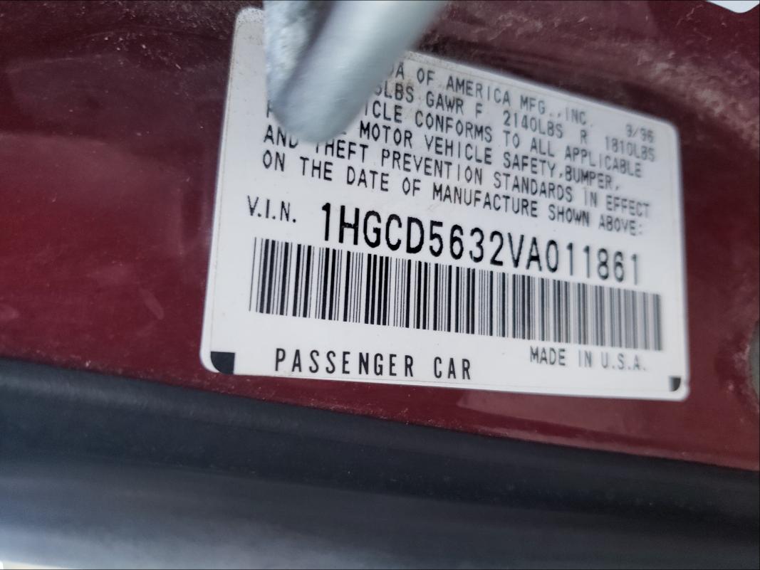 Photo 9 VIN: 1HGCD5632VA011861 - HONDA ACCORD LX 