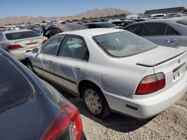 Photo 1 VIN: 1HGCD5633TA260960 - HONDA ACCORD 