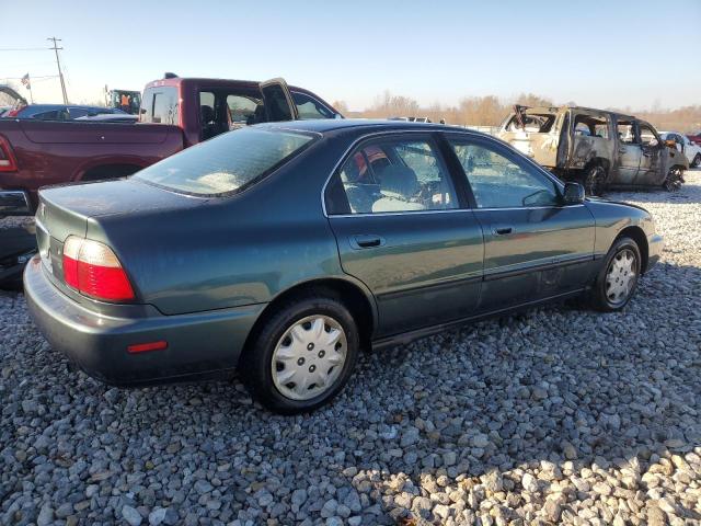 Photo 2 VIN: 1HGCD5633VA273890 - HONDA ACCORD LX 