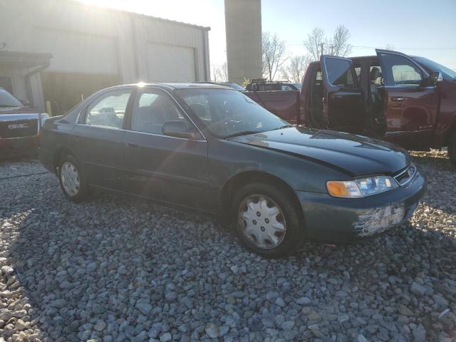 Photo 3 VIN: 1HGCD5633VA273890 - HONDA ACCORD LX 