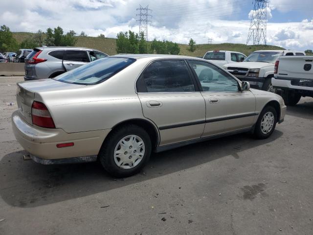 Photo 2 VIN: 1HGCD5635SA066641 - HONDA ACCORD 