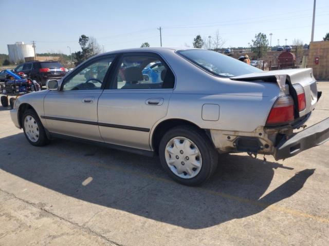 Photo 1 VIN: 1HGCD5635TA178311 - HONDA ACCORD 