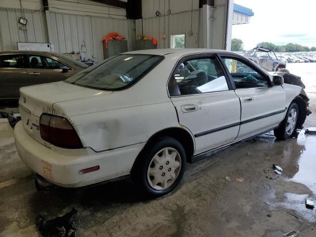 Photo 2 VIN: 1HGCD5636TA063426 - HONDA ACCORD LX 