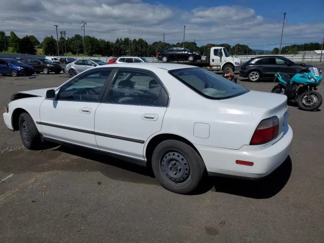 Photo 1 VIN: 1HGCD5636TA293094 - HONDA ACCORD LX 