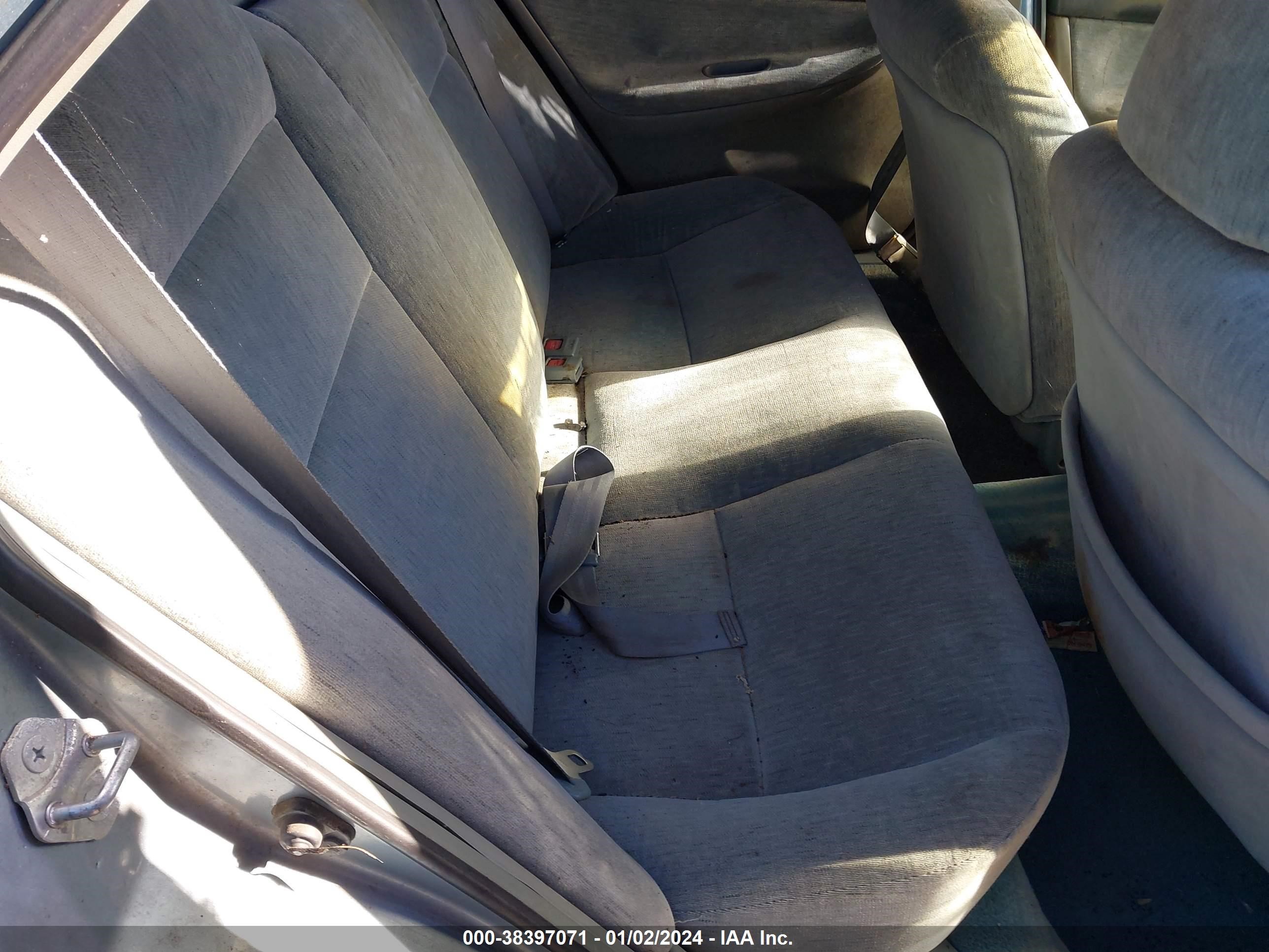 Photo 7 VIN: 1HGCD5637RA066246 - HONDA ACCORD 