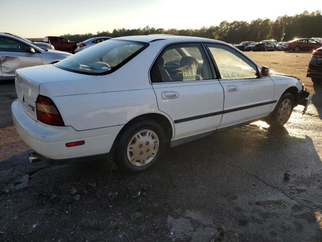 Photo 2 VIN: 1HGCD5637SA069511 - HONDA ACCORD LX 