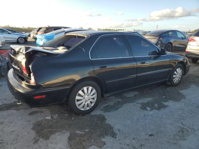 Photo 2 VIN: 1HGCD5637TA146086 - HONDA ACCORD LX 