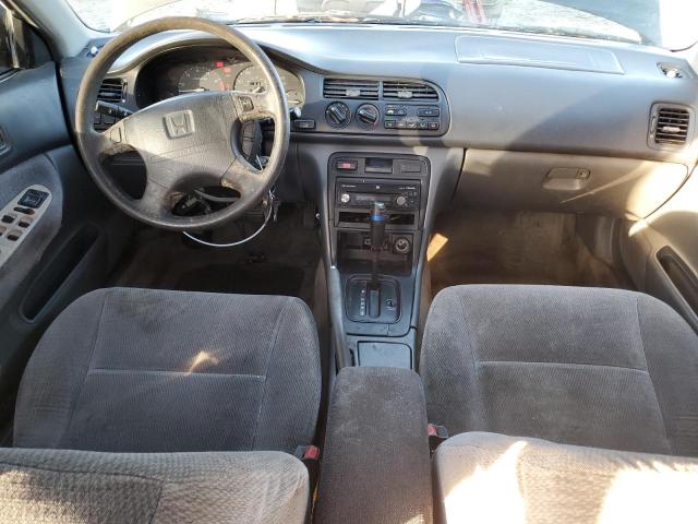 Photo 7 VIN: 1HGCD5637TA146086 - HONDA ACCORD LX 