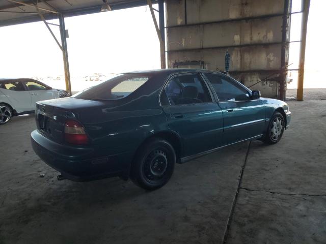 Photo 2 VIN: 1HGCD5638SA132051 - HONDA ACCORD LX 