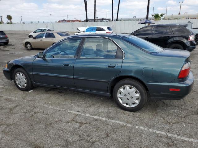 Photo 1 VIN: 1HGCD5638TA074492 - HONDA ACCORD LX 