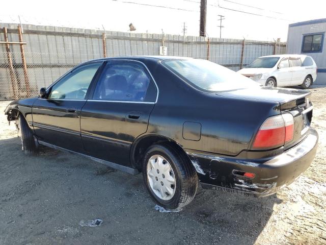 Photo 1 VIN: 1HGCD5638VA138081 - HONDA ACCORD LX 