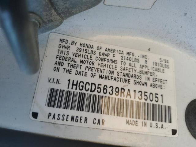 Photo 11 VIN: 1HGCD5639RA135051 - HONDA ACCORD 