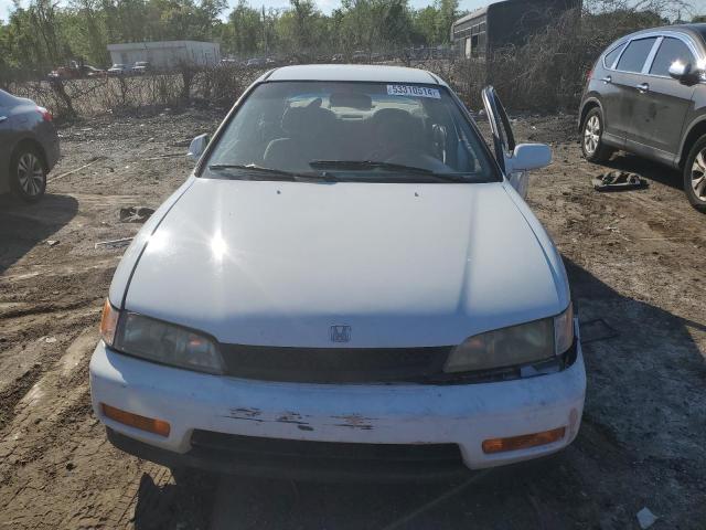 Photo 4 VIN: 1HGCD5639RA135051 - HONDA ACCORD 