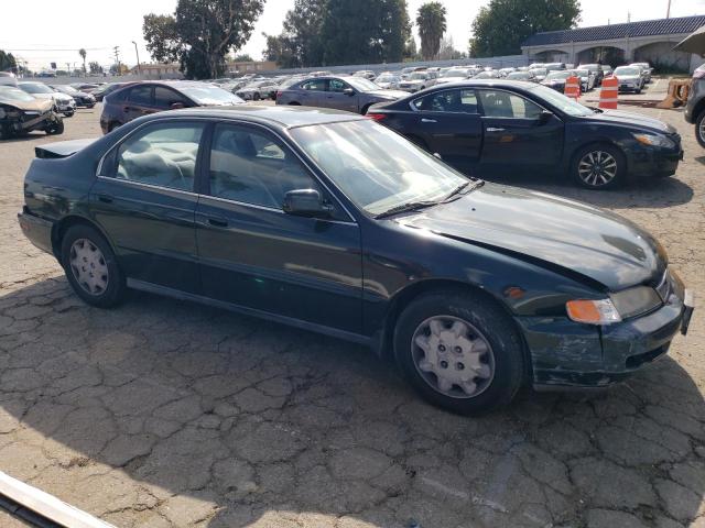 Photo 3 VIN: 1HGCD5639TA278119 - HONDA ACCORD 