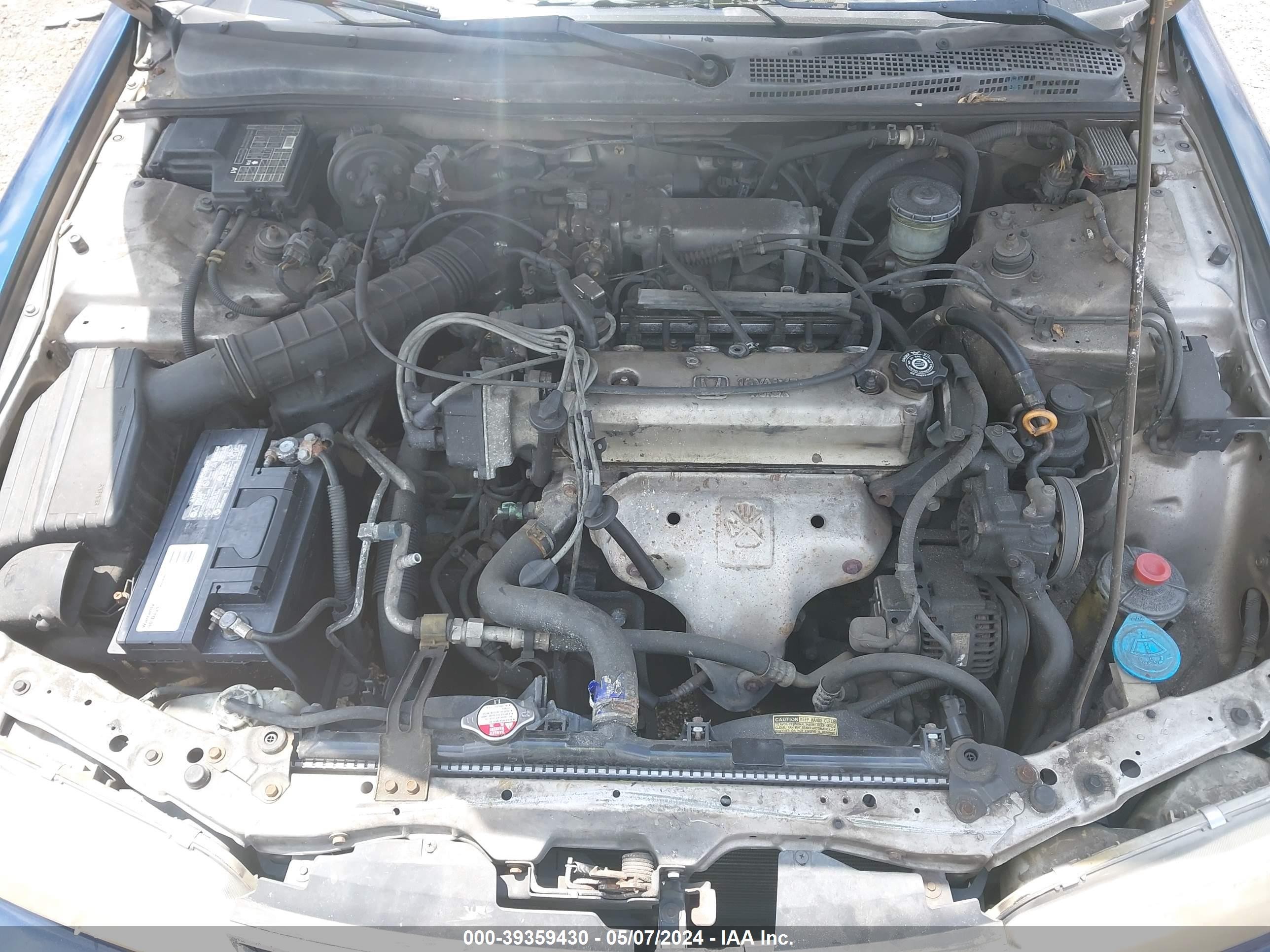 Photo 9 VIN: 1HGCD563XTA295432 - HONDA ACCORD 