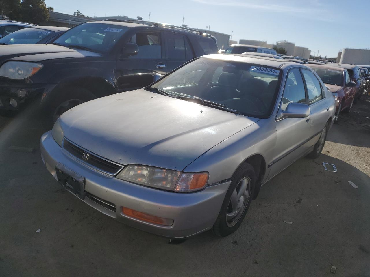 Photo 0 VIN: 1HGCD563XVA141449 - HONDA ACCORD 