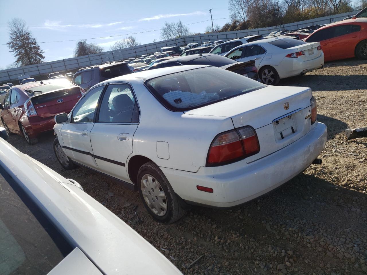 Photo 1 VIN: 1HGCD563XVA244421 - HONDA ACCORD 