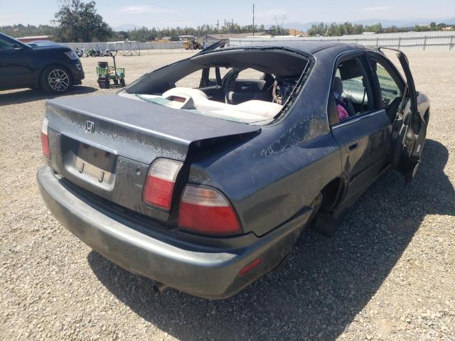 Photo 3 VIN: 1HGCD563XVA260456 - HONDA ACCORD LX 