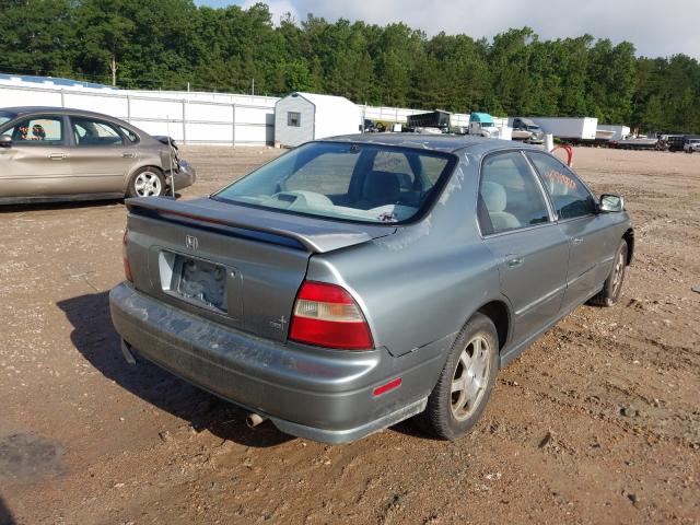 Photo 3 VIN: 1HGCD5643SA048759 - HONDA ACCORD LX 