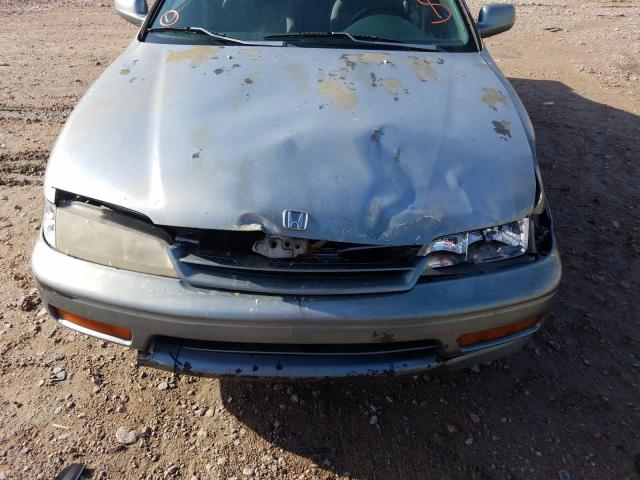 Photo 8 VIN: 1HGCD5643SA048759 - HONDA ACCORD LX 