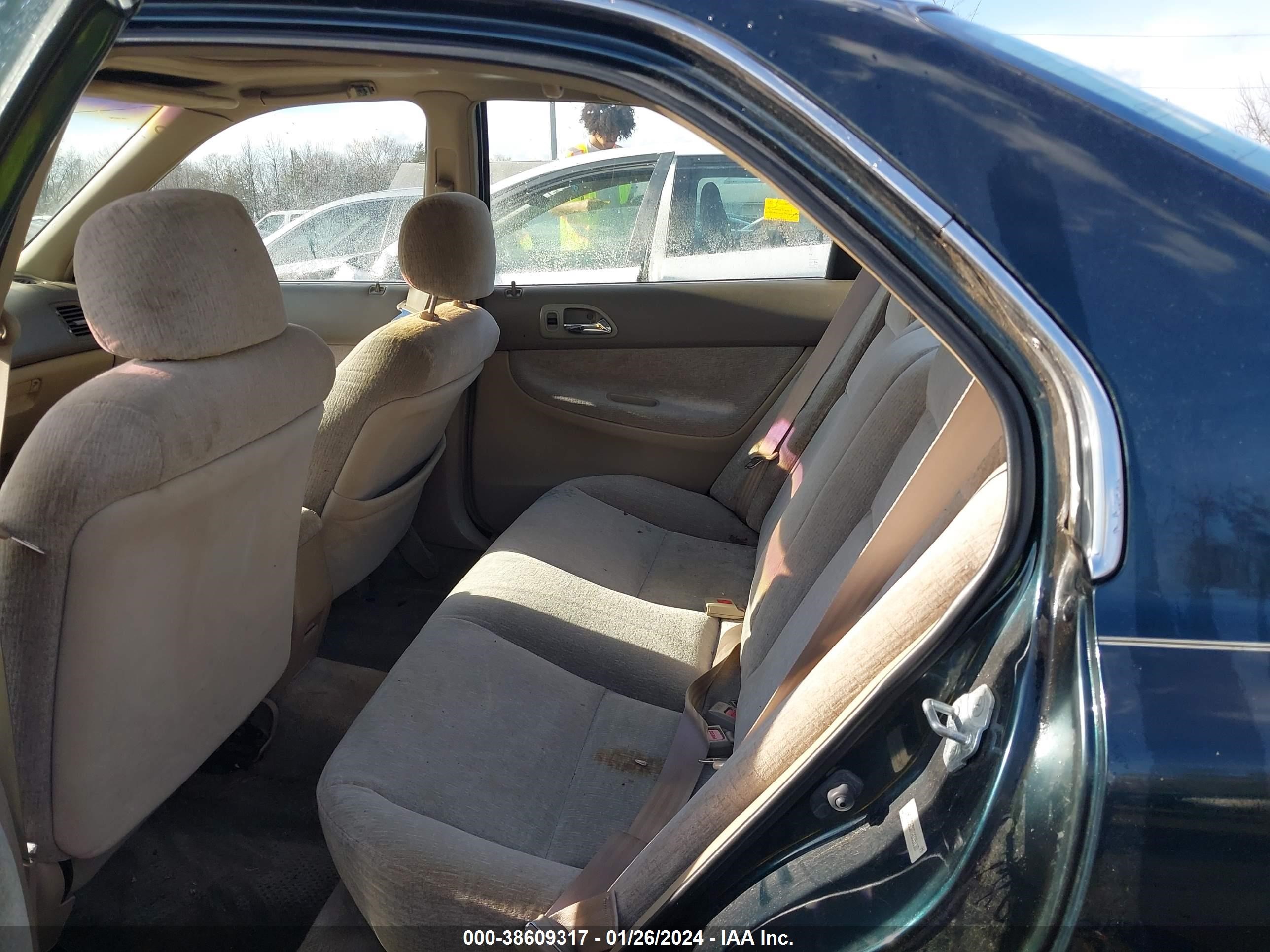 Photo 7 VIN: 1HGCD5652TA035110 - HONDA ACCORD 