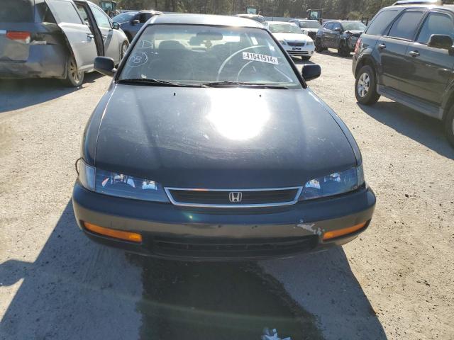 Photo 4 VIN: 1HGCD5652TA099292 - HONDA ACCORD 