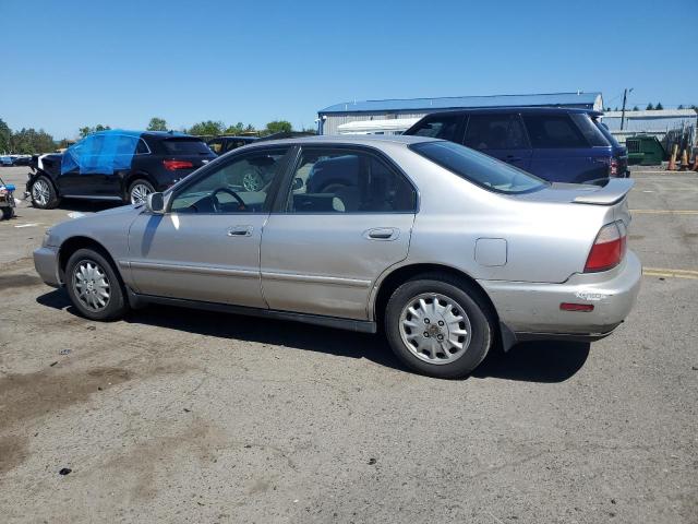 Photo 1 VIN: 1HGCD5652VA096489 - HONDA ACCORD 