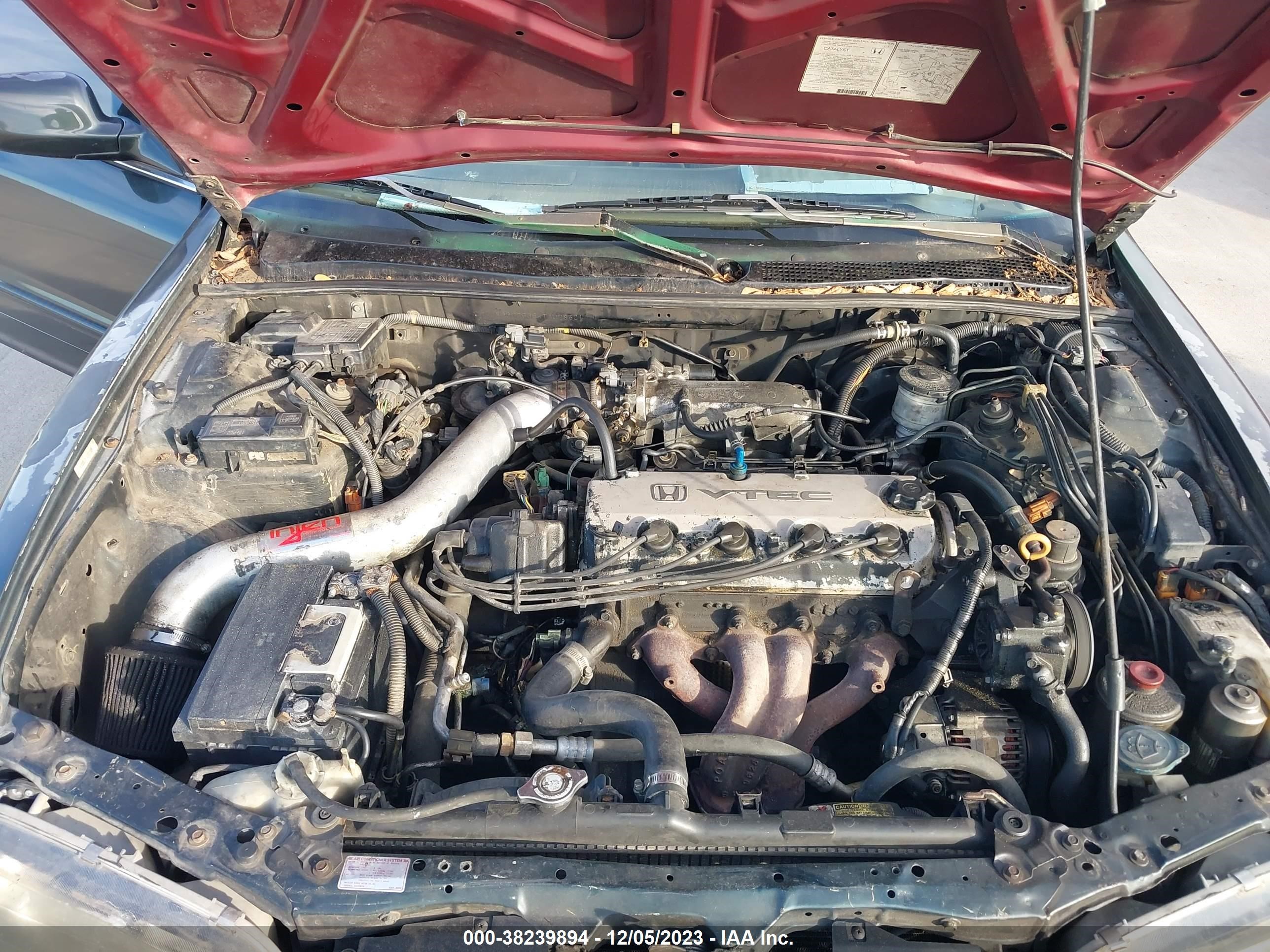 Photo 9 VIN: 1HGCD5654TA028501 - HONDA ACCORD 