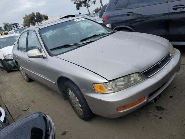 Photo 3 VIN: 1HGCD5655VA280261 - HONDA ACCORD 