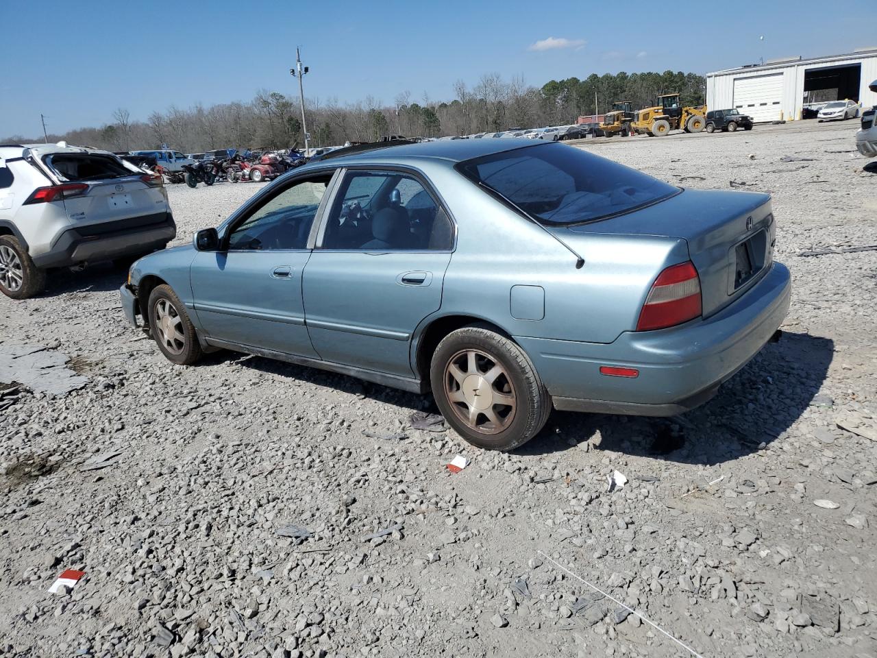 Photo 1 VIN: 1HGCD5656SA118764 - HONDA ACCORD 