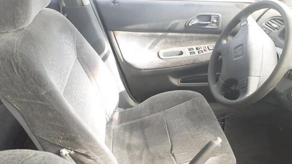 Photo 10 VIN: 1HGCD5657VA194269 - HONDA ACCORD 