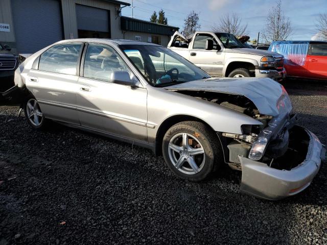 Photo 3 VIN: 1HGCD5657VA279290 - HONDA ACCORD 