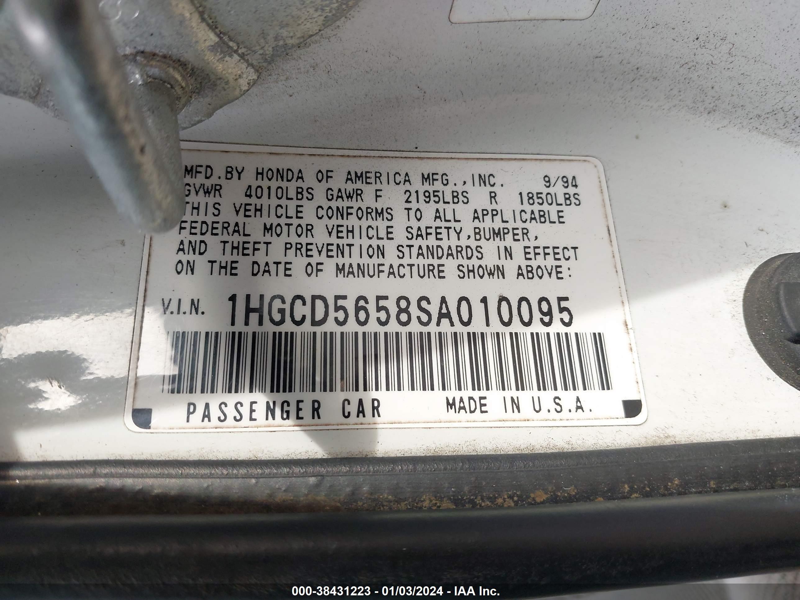 Photo 8 VIN: 1HGCD5658SA010095 - HONDA ACCORD 